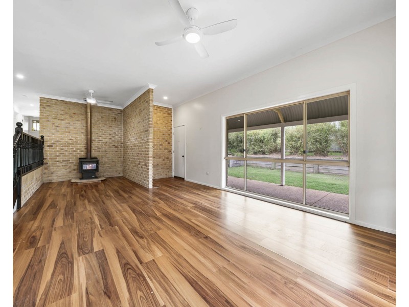 6 Odassa Street, Goombungee QLD 4354