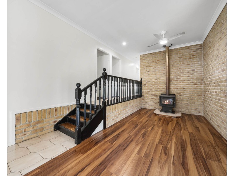 6 Odassa Street, Goombungee QLD 4354