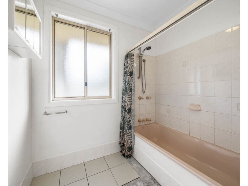6 Odassa Street, Goombungee QLD 4354