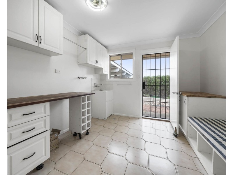 6 Odassa Street, Goombungee QLD 4354
