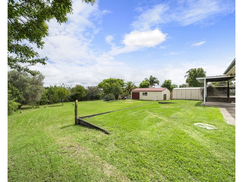 6 Odassa Street, Goombungee QLD 4354