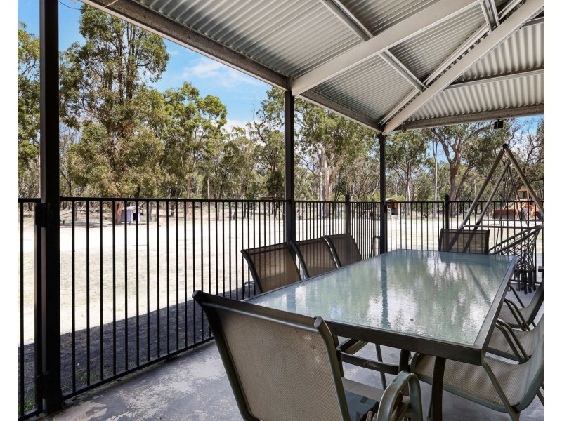 123 Flamingo Road, Millmerran QLD 4357