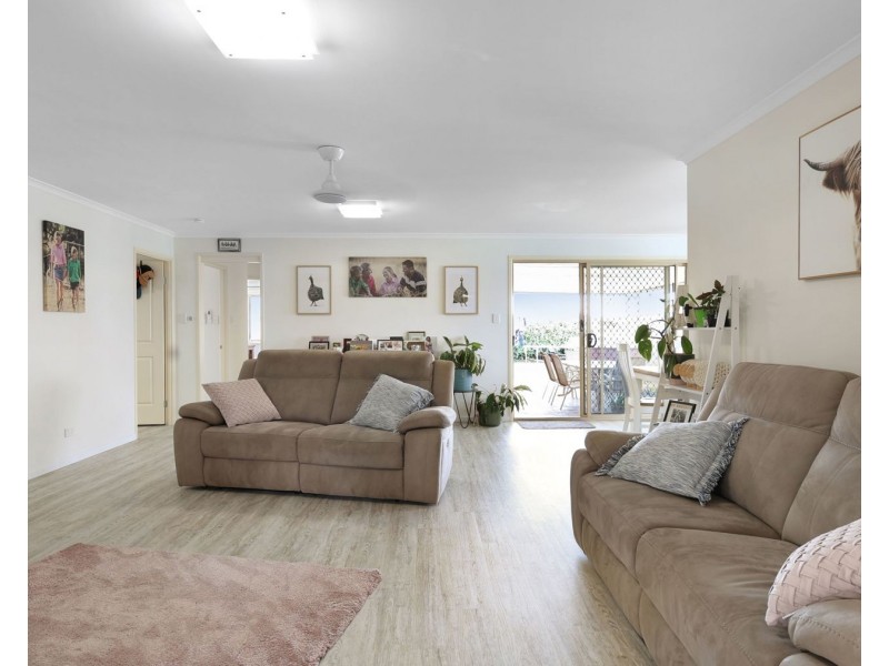 21 Matthews Street, Harristown QLD 4350