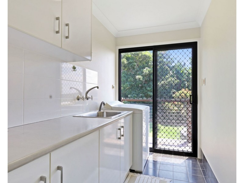 21 Manikato Drive, Hodgson Vale QLD 4352