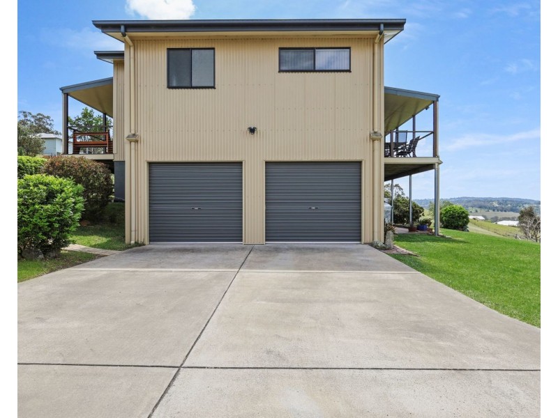 21 Manikato Drive, Hodgson Vale QLD 4352