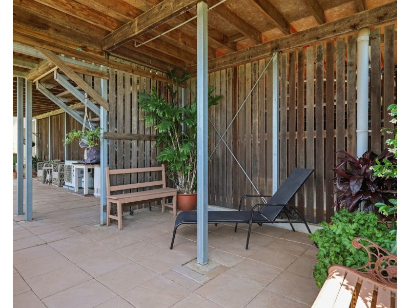 21 Manikato Drive, Hodgson Vale QLD 4352