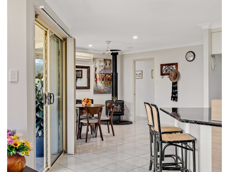 152 Tor Street, Rockville QLD 4350