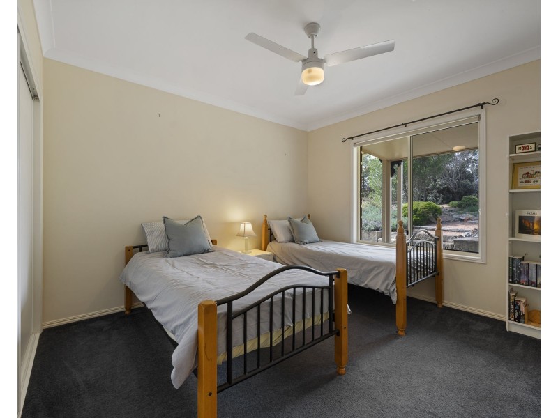 1 Eli Court, Highfields QLD 4352