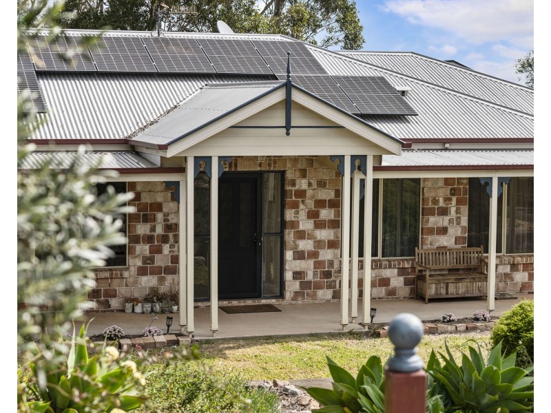 1 Eli Court, Highfields QLD 4352