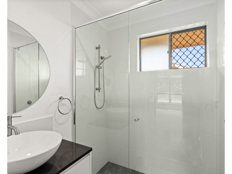 7/56 North Street, Mount Lofty QLD 4350