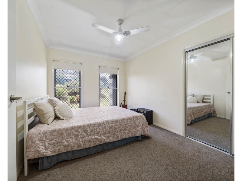 27 Kennard Street, Westbrook QLD 4350