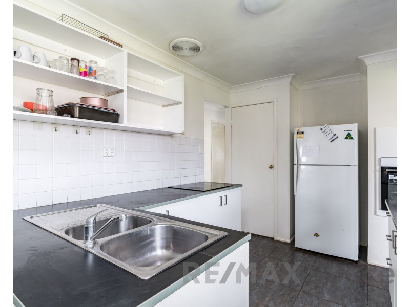 460 West Street, Kearneys Spring QLD 4350