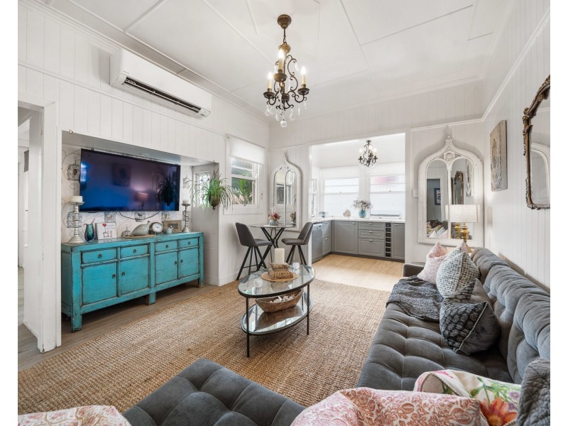 3 Betty Street, Newtown QLD 4350