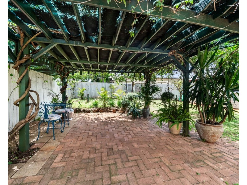 3 Betty Street, Newtown QLD 4350