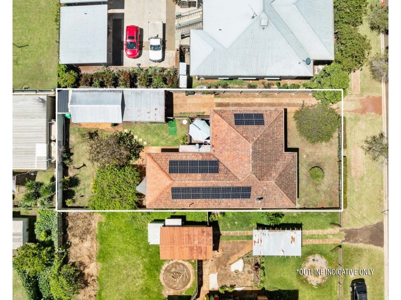 3 Betty Street, Newtown QLD 4350