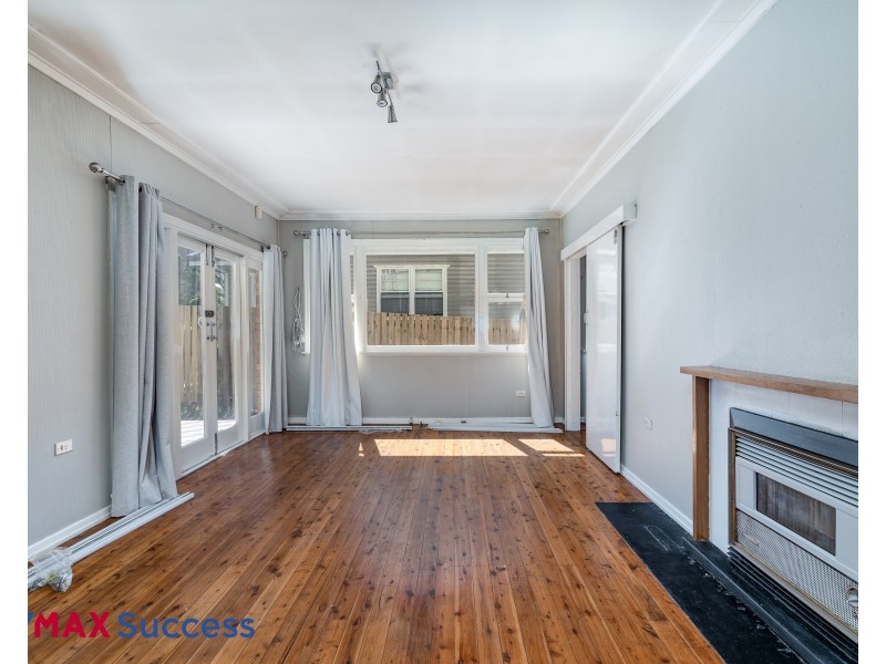 4D Herries Street, East Toowoomba QLD 4350