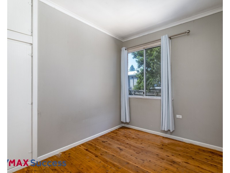 4D Herries Street, East Toowoomba QLD 4350
