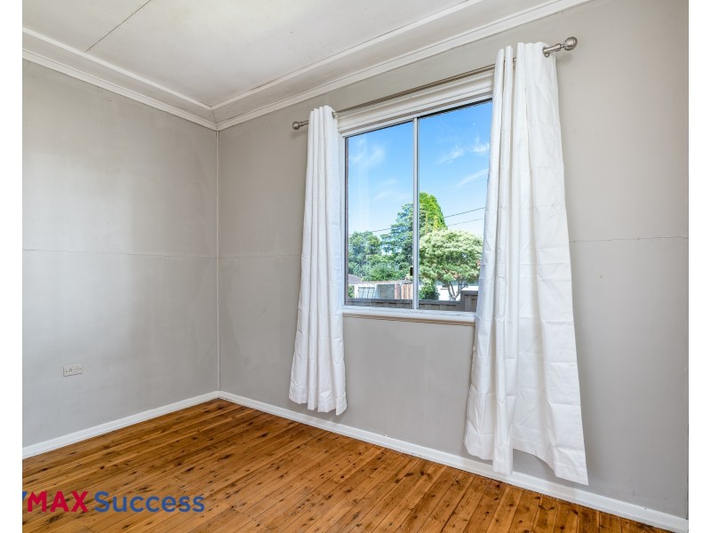 4D Herries Street, East Toowoomba QLD 4350