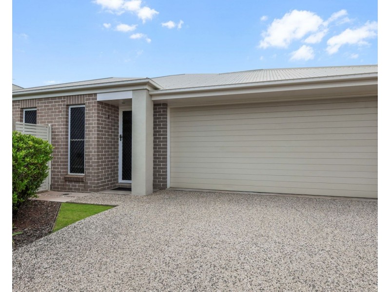 1/7 Sunning Street, Kearneys Spring QLD 4350