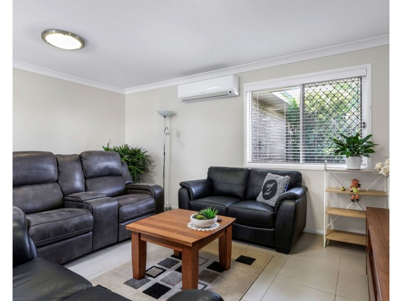1/7 Sunning Street, Kearneys Spring QLD 4350
