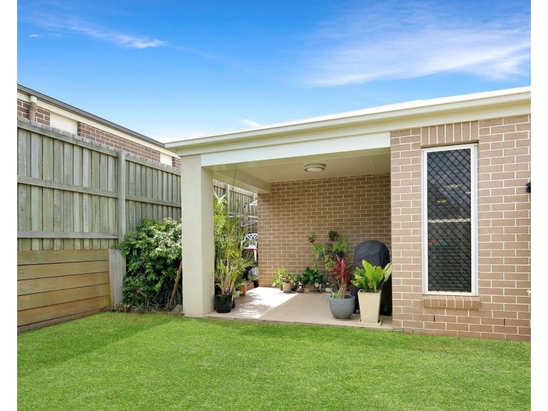 1/7 Sunning Street, Kearneys Spring QLD 4350