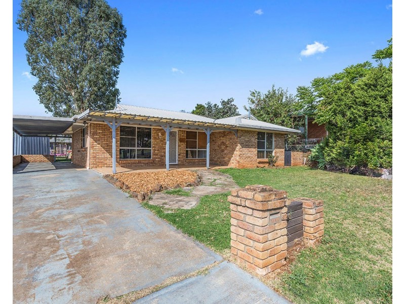 6 Dalzell Crescent, Darling Heights QLD 4350