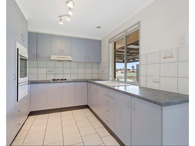 6 Dalzell Crescent, Darling Heights QLD 4350