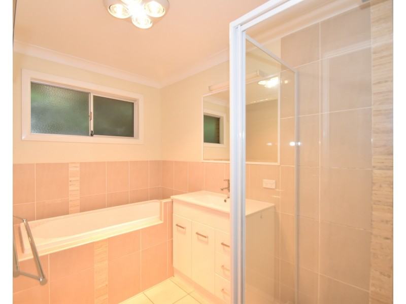 67 Hoepper Street, Kearneys Spring QLD 4350