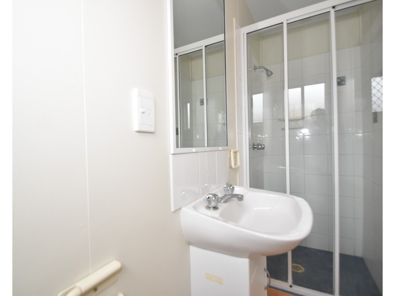 67 Hoepper Street, Kearneys Spring QLD 4350