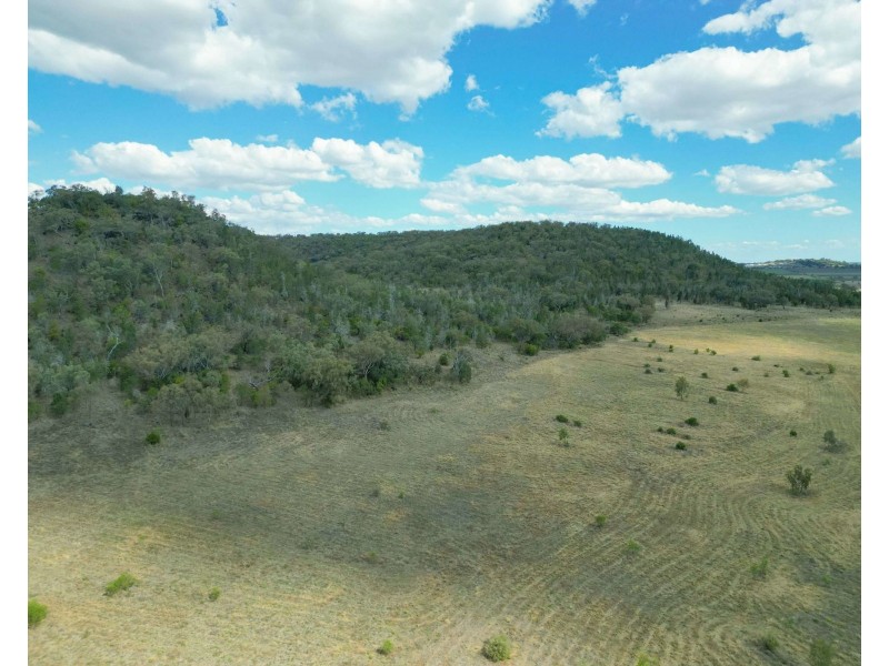 Lot 2432 Chamberlins Yalangur Rd, Gowrie Little Plain QLD 4352