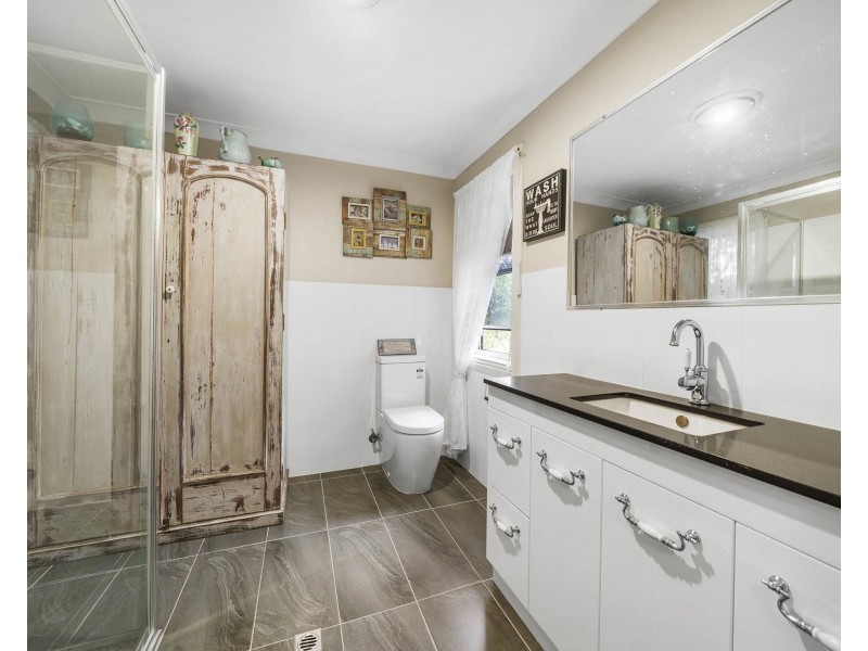 3 Kann Street, Goombungee QLD 4354