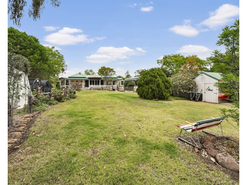 3 Kann Street, Goombungee QLD 4354