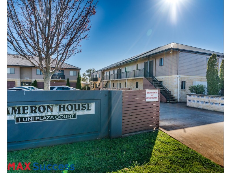 9/1-3 Uniplaza Court, Kearneys Spring QLD 4350