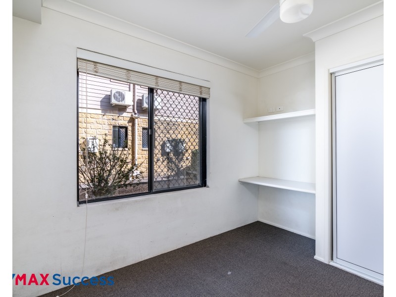 9/1-3 Uniplaza Court, Kearneys Spring QLD 4350