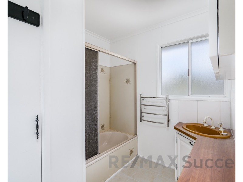 44 Jimbour Drive, Newtown QLD 4350