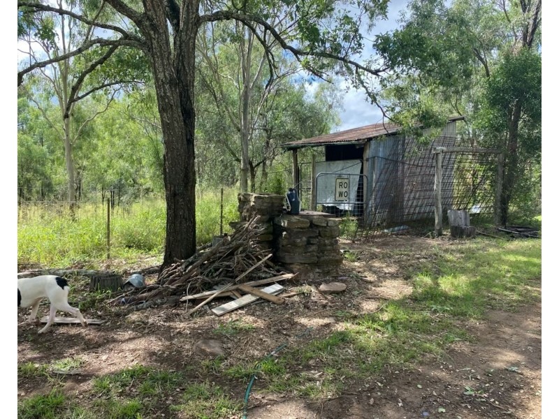 177 Schultz Road, Coalbank QLD 4352