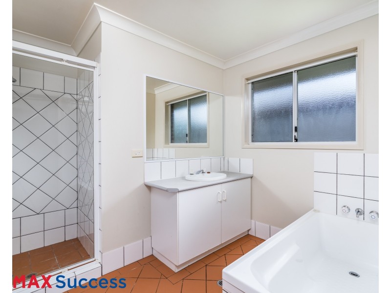 19 Osborne Court, Kearneys Spring QLD 4350