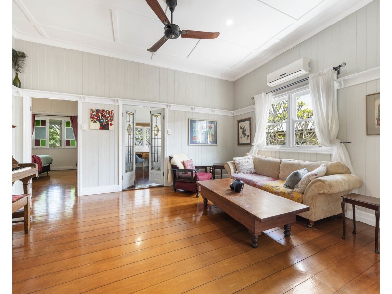 118 Mary Street, East Toowoomba QLD 4350