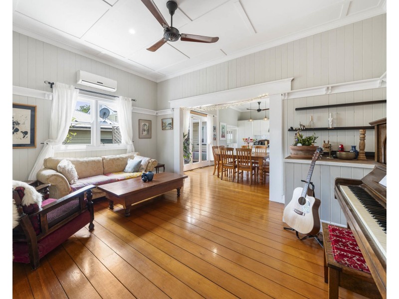 118 Mary Street, East Toowoomba QLD 4350