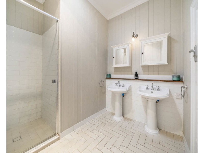 118 Mary Street, East Toowoomba QLD 4350