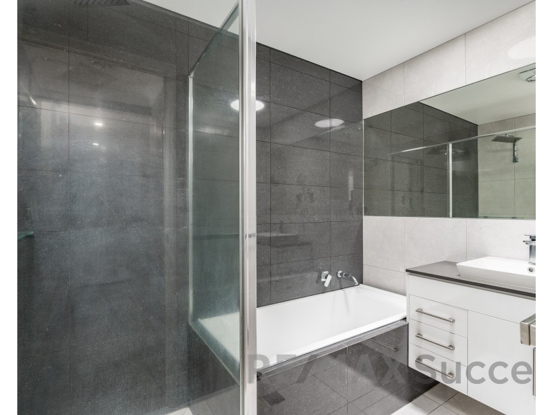 3/29 Hoey Street, Kearneys Spring QLD 4350