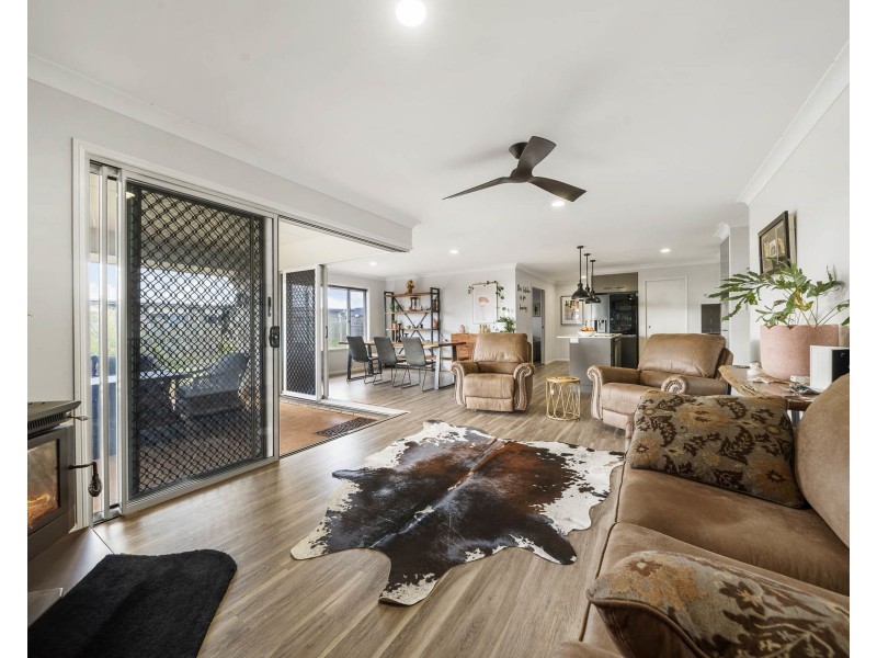 31 Milford Street, Westbrook QLD 4350