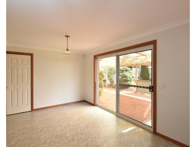 3 Jenna Court, Kearneys Spring QLD 4350