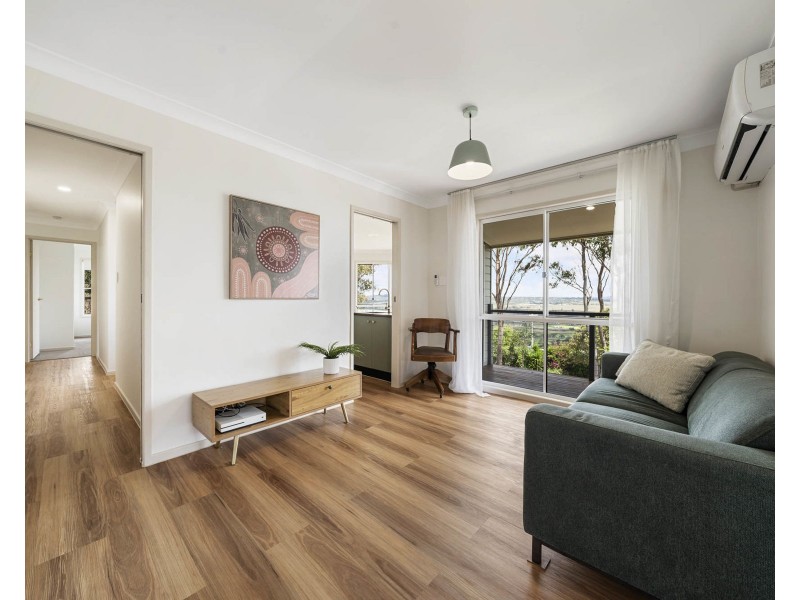 16 Koala Drive, Gowrie Junction QLD 4352
