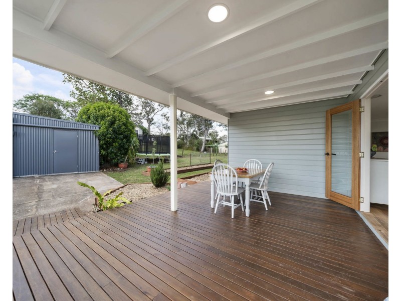 16 Koala Drive, Gowrie Junction QLD 4352