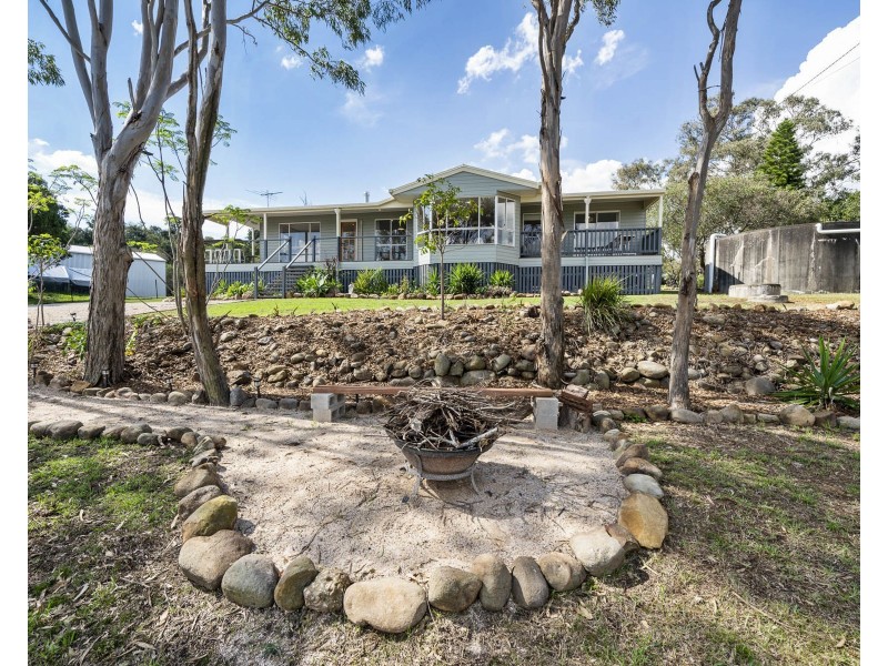 16 Koala Drive, Gowrie Junction QLD 4352