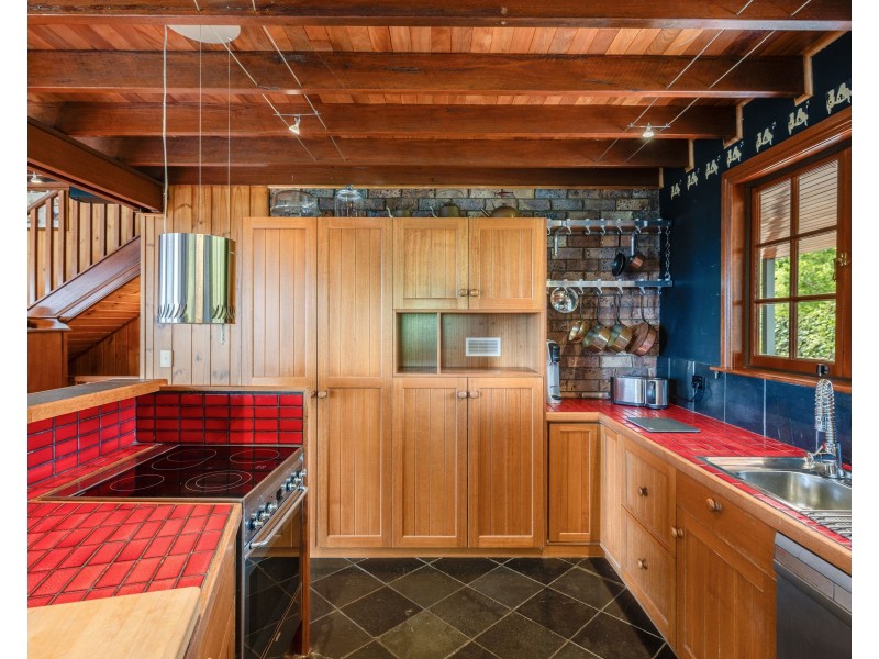 2415 Flagstone Creek Road, Silver Ridge QLD 4352