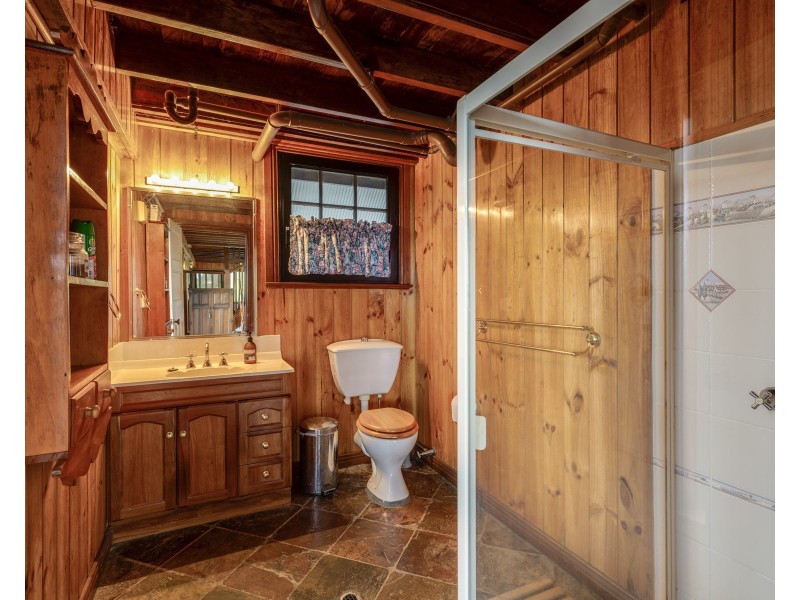 2415 Flagstone Creek Road, Silver Ridge QLD 4352