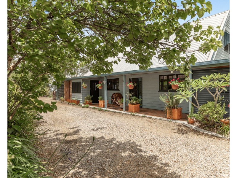 2415 Flagstone Creek Road, Silver Ridge QLD 4352