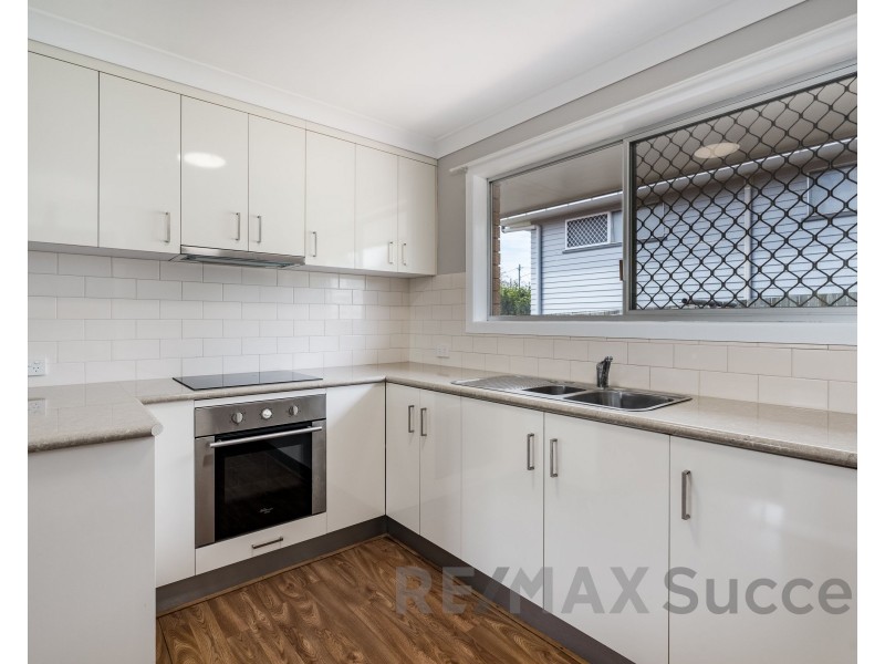 5/2 Jewell Street, Centenary Heights QLD 4350